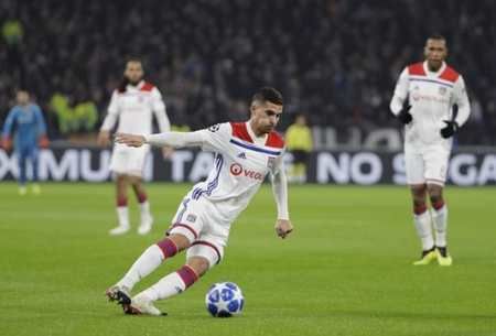 多位运动员, 场简约 多位运动员, 场简约