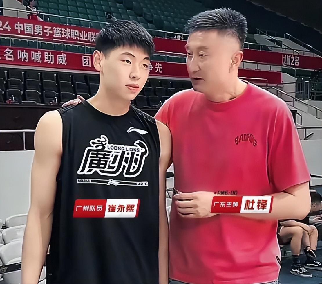 焦泊乔很不