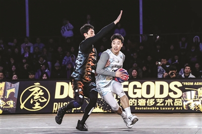 他成功加入, 杨皓喆 他成功加入, 杨皓喆